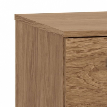 Box made of 12mm MDP and fronts made of 15mm MDP. Top made of 15mm.